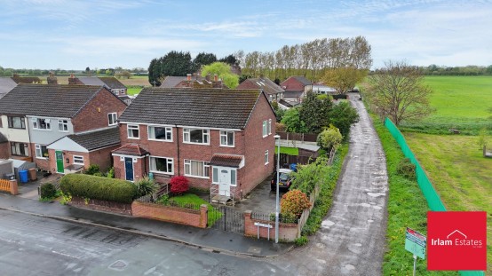 Images for Rose Avenue, Irlam, M44 EAID:3405264228 BID:2714ea13-4875-41c2-9250-130c9b5cb2ff