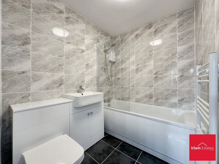 Images for Ratcliffe Avenue, Irlam, M44 EAID:3405264228 BID:2714ea13-4875-41c2-9250-130c9b5cb2ff