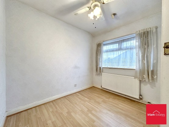 Images for Harewood Road, Irlam, M44 EAID:3405264228 BID:2714ea13-4875-41c2-9250-130c9b5cb2ff