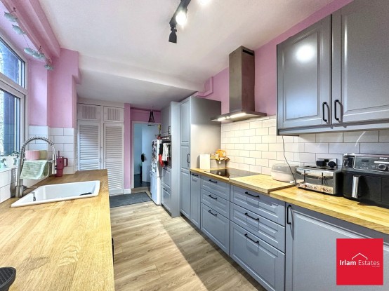 Images for Liverpool Road, Irlam, M44 EAID:3405264228 BID:2714ea13-4875-41c2-9250-130c9b5cb2ff