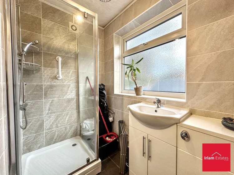 Images for Liverpool Road, Irlam, M44 EAID:3405264228 BID:2714ea13-4875-41c2-9250-130c9b5cb2ff