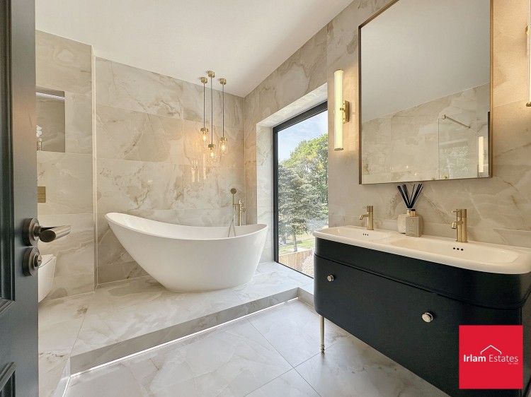 Images for Leigh Road, Worsley, M28 EAID:3405264228 BID:2714ea13-4875-41c2-9250-130c9b5cb2ff