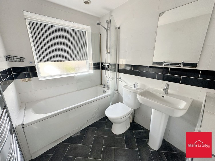 Images for Berkshire Drive, Cadishead, M44 EAID:3405264228 BID:2714ea13-4875-41c2-9250-130c9b5cb2ff