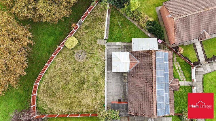 Images for Fairhills Road, Irlam, M44 EAID:3405264228 BID:2714ea13-4875-41c2-9250-130c9b5cb2ff