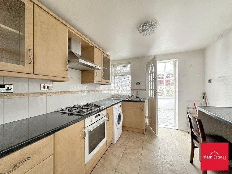 Images for Fairhills Road, Irlam, M44 EAID:3405264228 BID:2714ea13-4875-41c2-9250-130c9b5cb2ff
