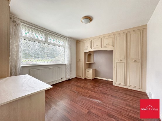 Images for Fairhills Road, Irlam, M44 EAID:3405264228 BID:2714ea13-4875-41c2-9250-130c9b5cb2ff