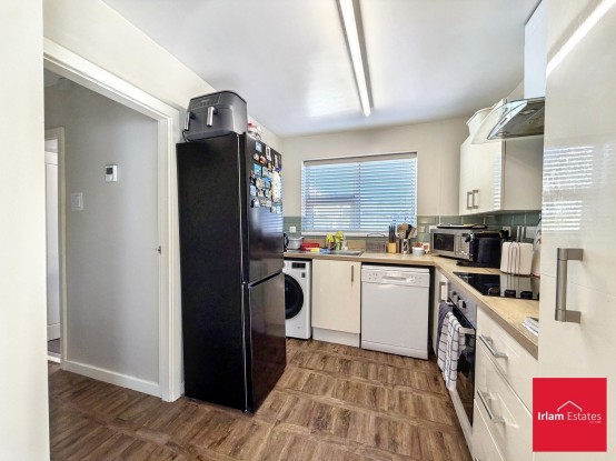 Images for Platts Drive, Irlam, M44 EAID:3405264228 BID:2714ea13-4875-41c2-9250-130c9b5cb2ff