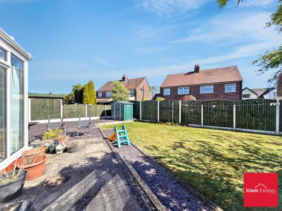 Images for Platts Drive, Irlam, M44 EAID:3405264228 BID:2714ea13-4875-41c2-9250-130c9b5cb2ff