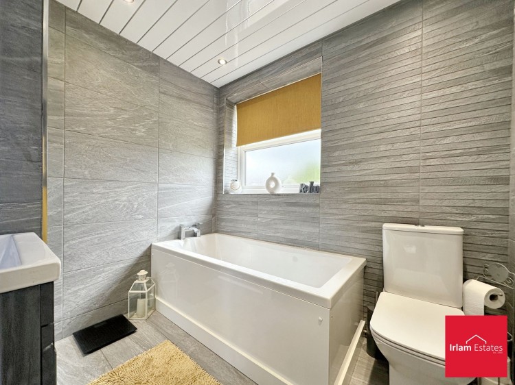 Images for Greenside Drive, Irlam, M44 EAID:3405264228 BID:2714ea13-4875-41c2-9250-130c9b5cb2ff