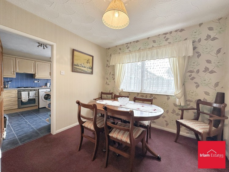 Images for Hawk Road, Irlam, M44 EAID:3405264228 BID:2714ea13-4875-41c2-9250-130c9b5cb2ff