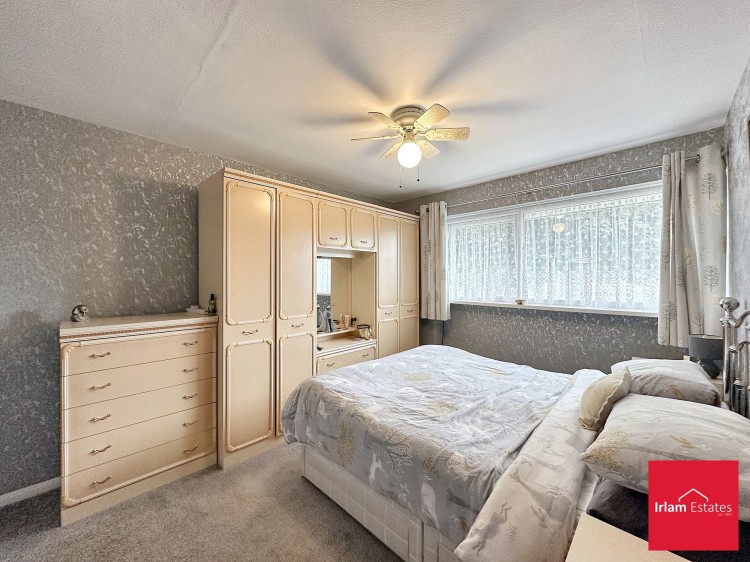 Images for Hawk Road, Irlam, M44 EAID:3405264228 BID:2714ea13-4875-41c2-9250-130c9b5cb2ff