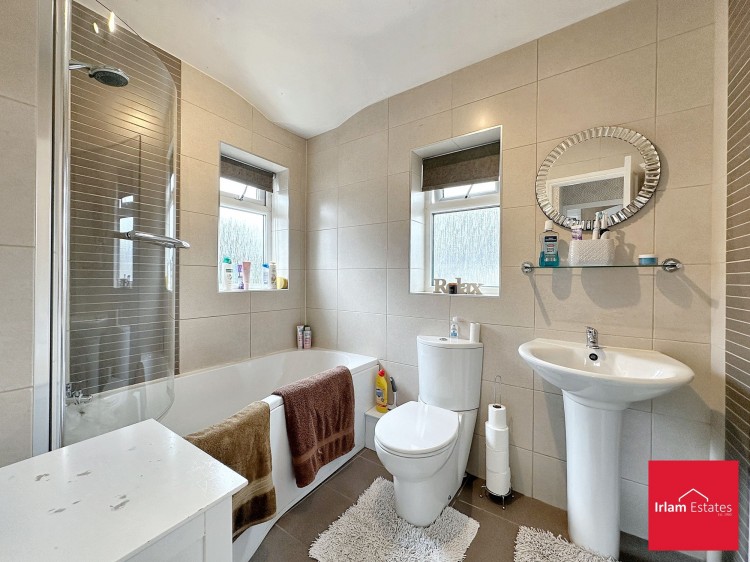 Images for Laburnum Avenue, Eccles, M30 EAID:3405264228 BID:2714ea13-4875-41c2-9250-130c9b5cb2ff