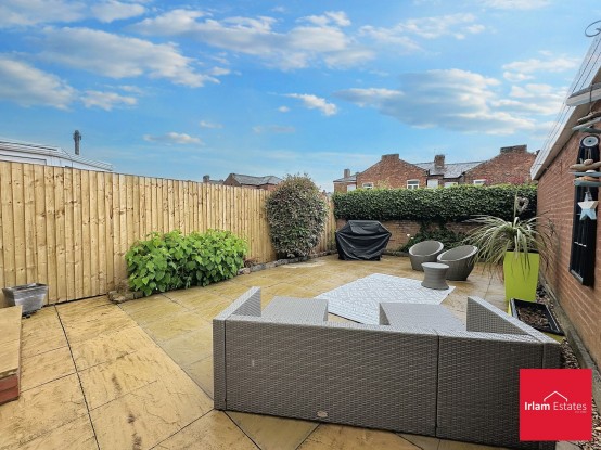 Images for Laburnum Avenue, Eccles, M30 EAID:3405264228 BID:2714ea13-4875-41c2-9250-130c9b5cb2ff