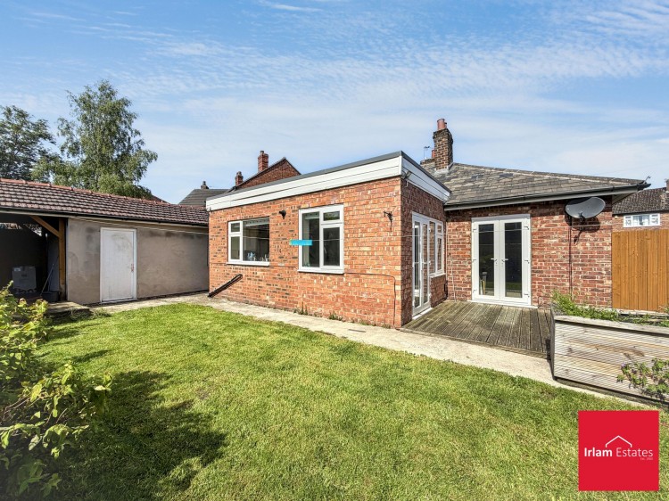 Images for Brook Grove, Irlam, M44 EAID:3405264228 BID:2714ea13-4875-41c2-9250-130c9b5cb2ff