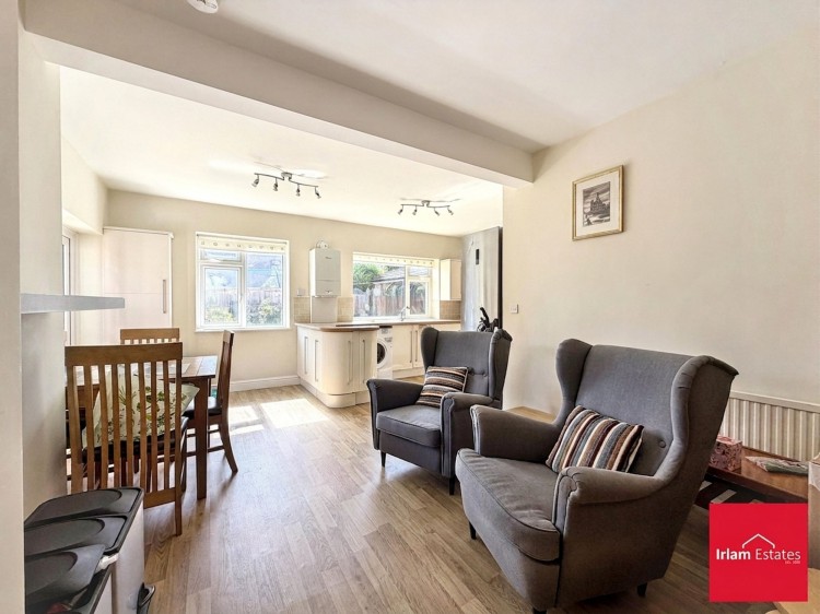 Images for Brook Grove, Irlam, M44 EAID:3405264228 BID:2714ea13-4875-41c2-9250-130c9b5cb2ff