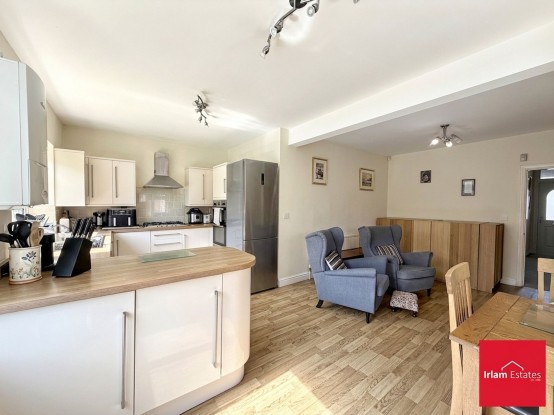 Images for Brook Grove, Irlam, M44 EAID:3405264228 BID:2714ea13-4875-41c2-9250-130c9b5cb2ff