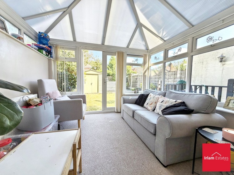 Images for Francis Road, Irlam, M44 EAID:3405264228 BID:2714ea13-4875-41c2-9250-130c9b5cb2ff