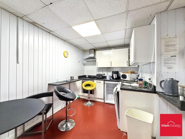 Images for Chadwick Road, Eccles, M30 EAID:3405264228 BID:2714ea13-4875-41c2-9250-130c9b5cb2ff