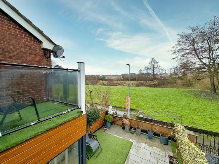 Images for Riverside Avenue, Irlam, M44 EAID:3405264228 BID:2714ea13-4875-41c2-9250-130c9b5cb2ff