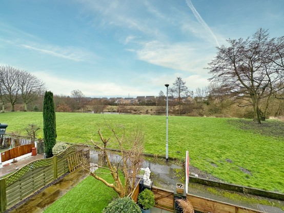 Images for Riverside Avenue, Irlam, M44 EAID:3405264228 BID:2714ea13-4875-41c2-9250-130c9b5cb2ff