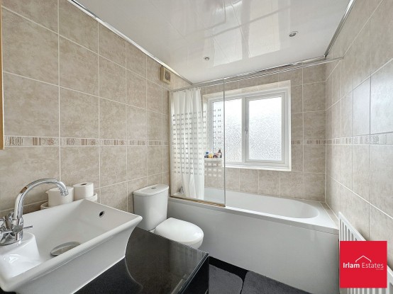 Images for Boat Lane, Irlam, M44 EAID:3405264228 BID:2714ea13-4875-41c2-9250-130c9b5cb2ff