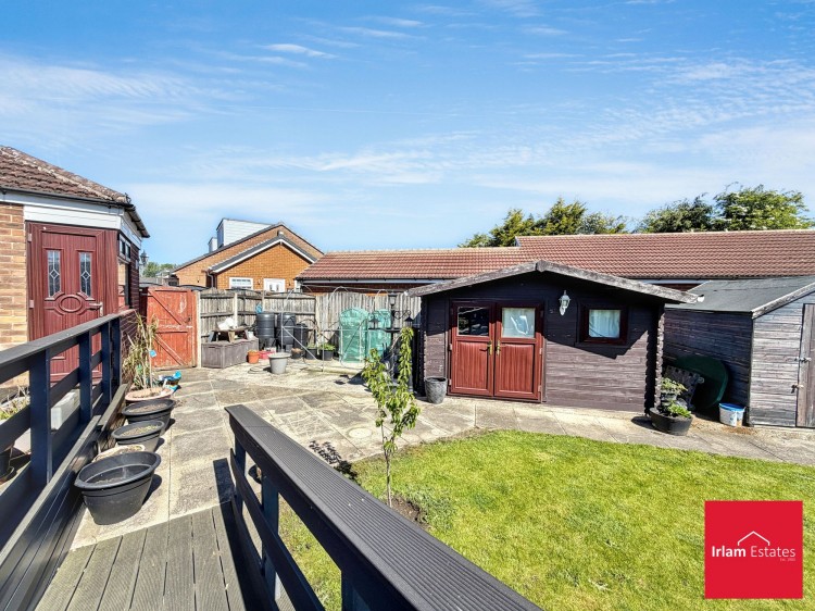 Images for Woodlands Avenue, Irlam, M44 EAID:3405264228 BID:2714ea13-4875-41c2-9250-130c9b5cb2ff