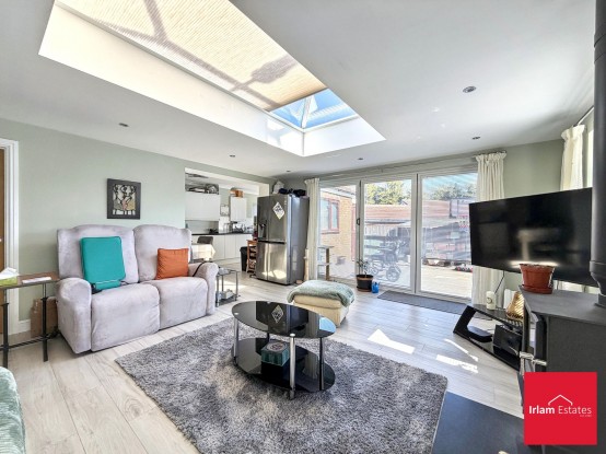 Images for Woodlands Avenue, Irlam, M44 EAID:3405264228 BID:2714ea13-4875-41c2-9250-130c9b5cb2ff