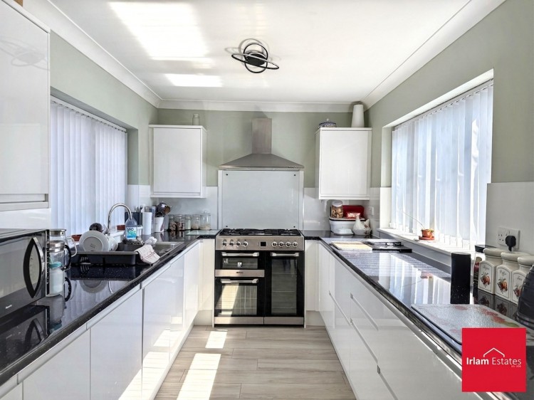 Images for Woodlands Avenue, Irlam, M44 EAID:3405264228 BID:2714ea13-4875-41c2-9250-130c9b5cb2ff