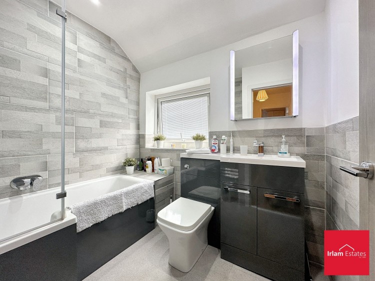 Images for Eldon Road, Irlam, M44 EAID:3405264228 BID:2714ea13-4875-41c2-9250-130c9b5cb2ff