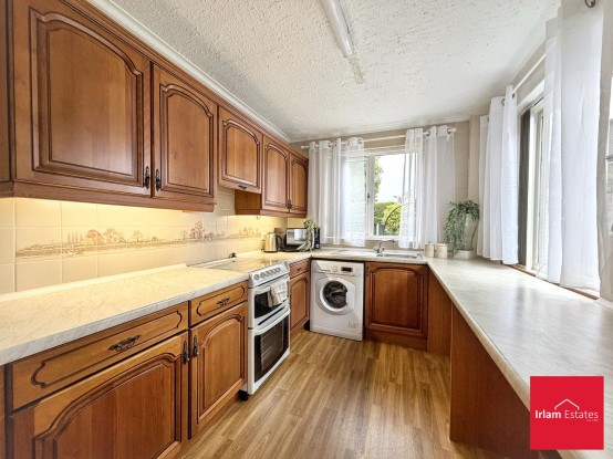Images for Broadway, Irlam, M44 EAID:3405264228 BID:2714ea13-4875-41c2-9250-130c9b5cb2ff