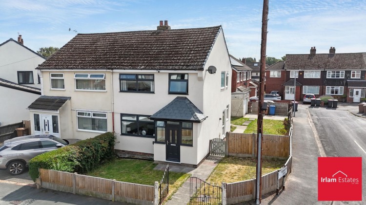 Images for Rose Avenue, Irlam, M44 EAID:3405264228 BID:2714ea13-4875-41c2-9250-130c9b5cb2ff