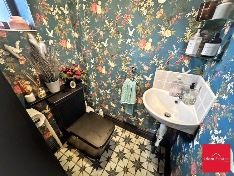 Images for Wardley Hall Lane, Worsley, M28 EAID:3405264228 BID:2714ea13-4875-41c2-9250-130c9b5cb2ff