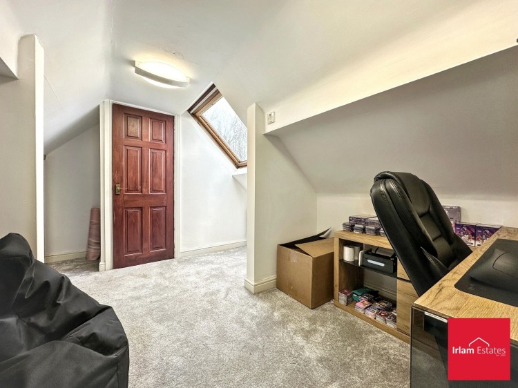 Images for Wardley Hall Lane, Worsley, M28 EAID:3405264228 BID:2714ea13-4875-41c2-9250-130c9b5cb2ff