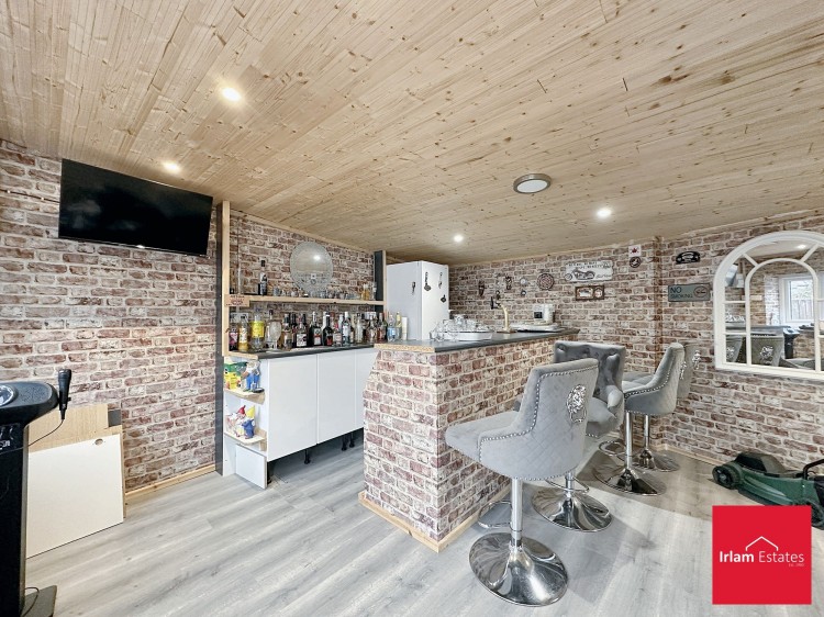 Images for Somerset Close, Cadishead, M44 EAID:3405264228 BID:2714ea13-4875-41c2-9250-130c9b5cb2ff