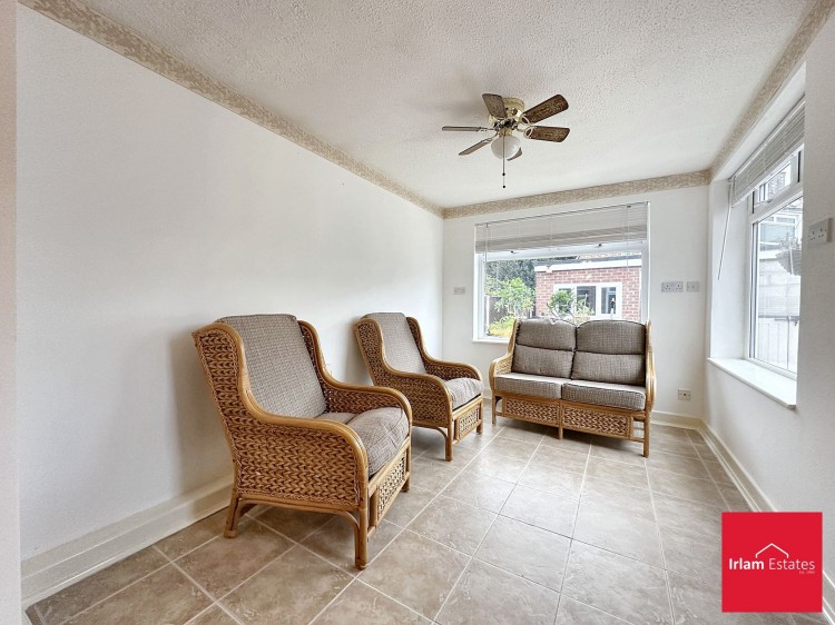 Images for Somerset Close, Cadishead, M44 EAID:3405264228 BID:2714ea13-4875-41c2-9250-130c9b5cb2ff