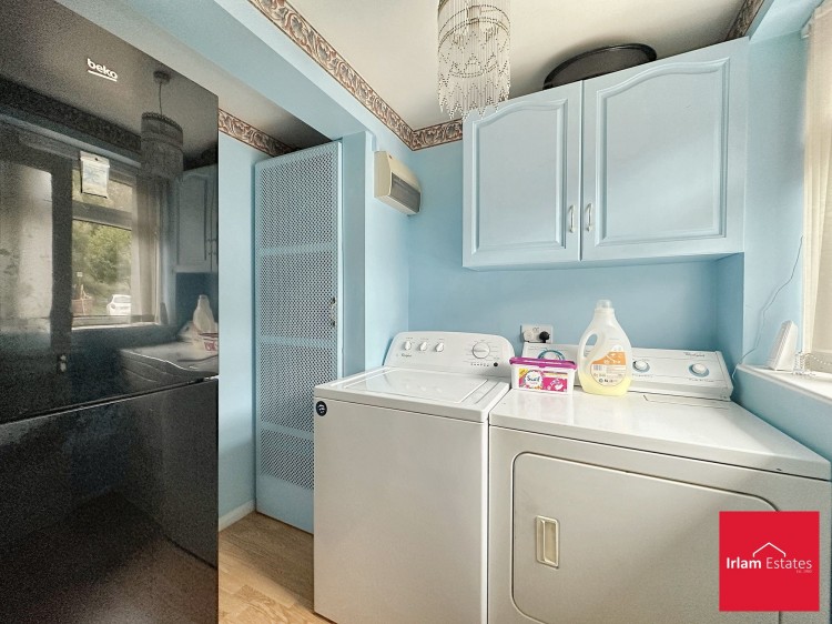 Images for Somerset Close, Cadishead, M44 EAID:3405264228 BID:2714ea13-4875-41c2-9250-130c9b5cb2ff