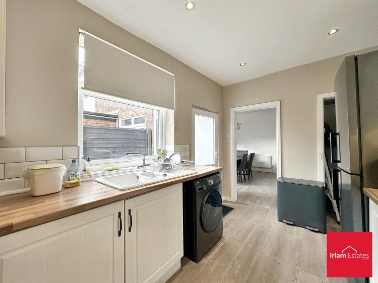 Images for Bridgewater Road, Worsley, M28 EAID:3405264228 BID:2714ea13-4875-41c2-9250-130c9b5cb2ff