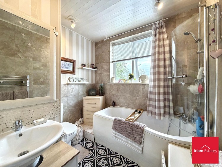 Images for Bradburn Road, Irlam, M44 EAID:3405264228 BID:2714ea13-4875-41c2-9250-130c9b5cb2ff