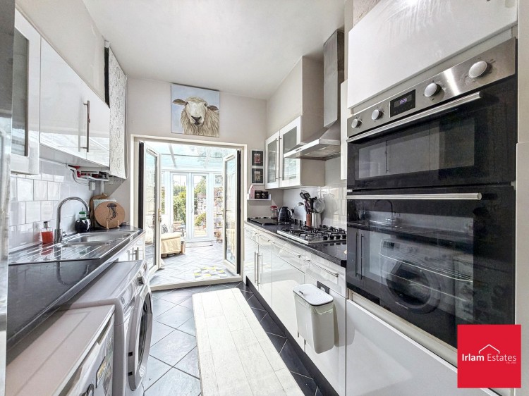 Images for Bradburn Road, Irlam, M44 EAID:3405264228 BID:2714ea13-4875-41c2-9250-130c9b5cb2ff