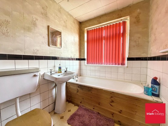 Images for Purley Drive, Cadishead, M44 EAID:3405264228 BID:2714ea13-4875-41c2-9250-130c9b5cb2ff