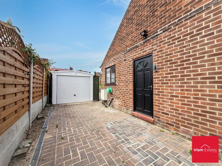 Images for Ratcliffe Avenue, Irlam, M44 EAID:3405264228 BID:2714ea13-4875-41c2-9250-130c9b5cb2ff