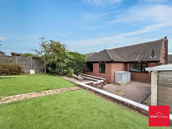 Images for Ratcliffe Avenue, Irlam, M44 EAID:3405264228 BID:2714ea13-4875-41c2-9250-130c9b5cb2ff
