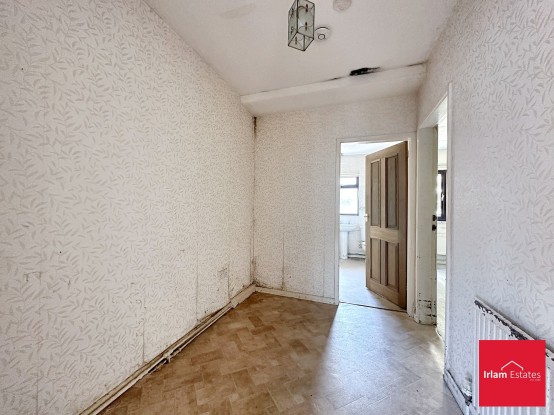 Images for Ratcliffe Avenue, Irlam, M44 EAID:3405264228 BID:2714ea13-4875-41c2-9250-130c9b5cb2ff