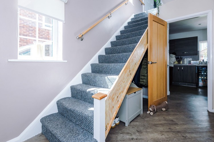 Images for Sandiway, Irlam, M44 EAID:3405264228 BID:2714ea13-4875-41c2-9250-130c9b5cb2ff