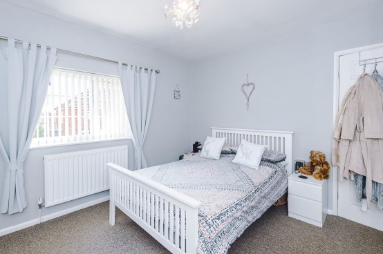 Images for Sandiway, Irlam, M44 EAID:3405264228 BID:2714ea13-4875-41c2-9250-130c9b5cb2ff