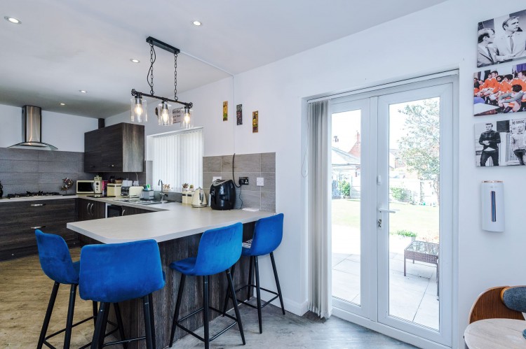 Images for Sandiway, Irlam, M44 EAID:3405264228 BID:2714ea13-4875-41c2-9250-130c9b5cb2ff