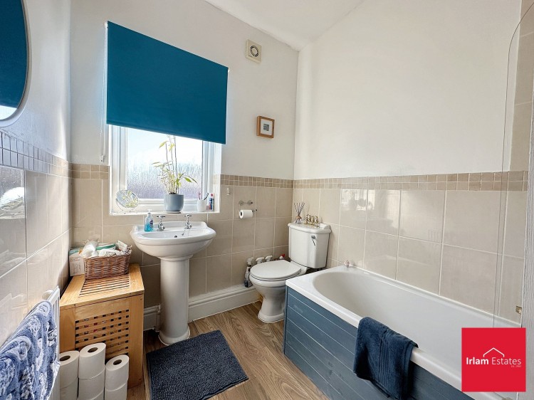 Images for Belgrave Road, Cadishead, M44 EAID:3405264228 BID:2714ea13-4875-41c2-9250-130c9b5cb2ff