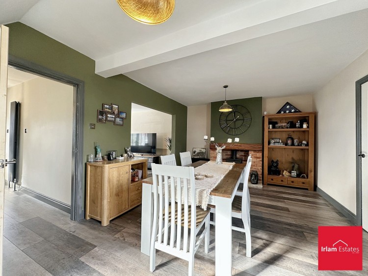 Images for Radford Drive, Irlam, M44 EAID:3405264228 BID:2714ea13-4875-41c2-9250-130c9b5cb2ff