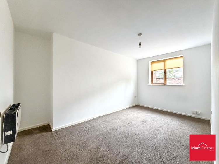 Images for Liverpool Road, Eccles, M30 EAID:3405264228 BID:2714ea13-4875-41c2-9250-130c9b5cb2ff