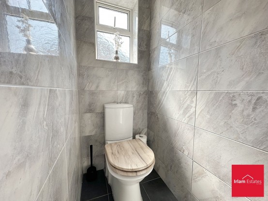 Images for Sandy Lane, Irlam, M44 EAID:3405264228 BID:2714ea13-4875-41c2-9250-130c9b5cb2ff